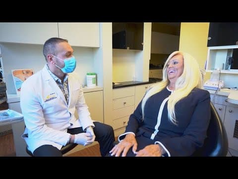 Dr. Nahlah helps his patients get the smiles of their dreams!