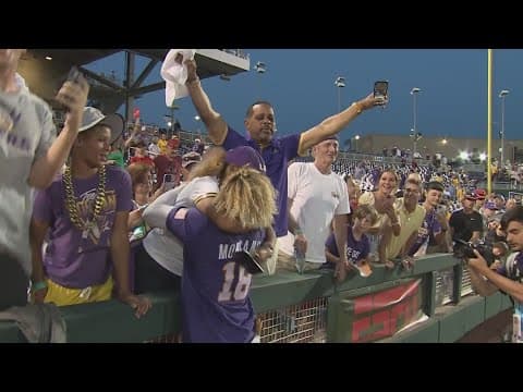 LSU reacts to dramatic CWS win