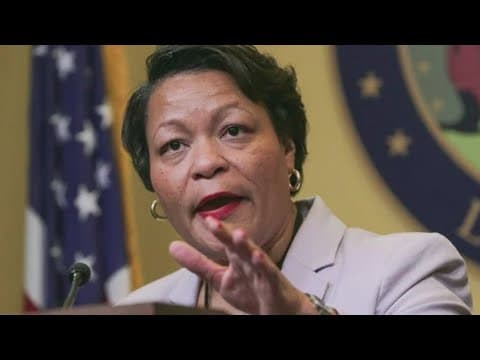 Judge grants Cantrell’s request to block city council’s travel ban