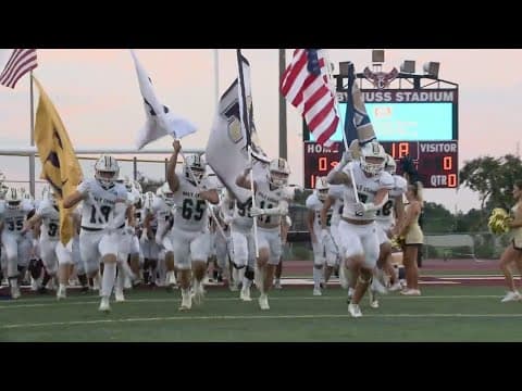 Fourth Down Friday: Holy Cross defeats Chalmette, 28-20