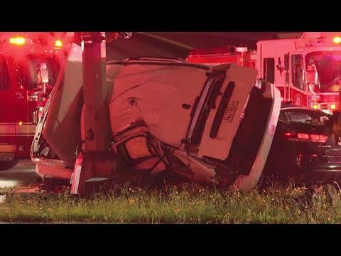 Woman killed, 2 others injured in 2-vehicle crash along Highway 288, police say