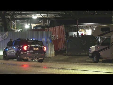 HPD: Burglary suspect who tried to spray paint K9 shot by security guard