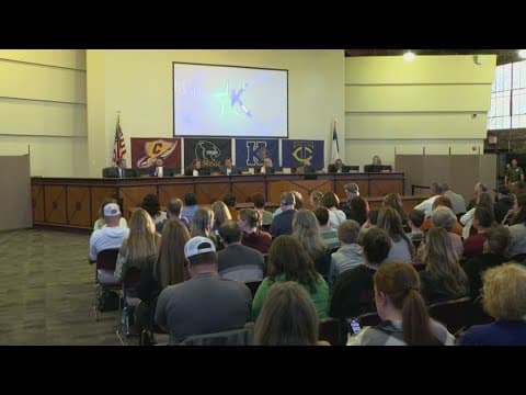 Lawmakers consider a bill making it harder to split up school districts