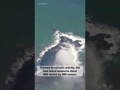 Check out the newest addition to the map: a newborn island off the coast of Japan!