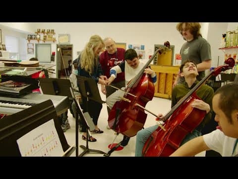 Virginia teacher wins Grammy for music education