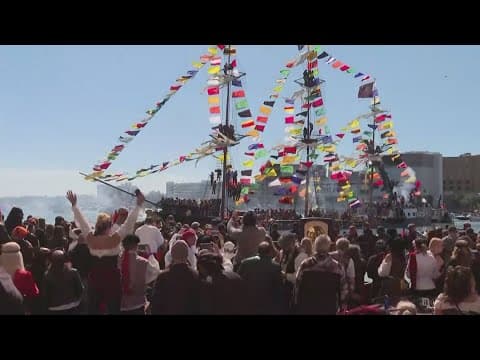 Annual Gasparilla Parade expected to draw hundreds of thousands of people