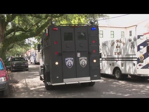 Attempted murder suspect surrenders after standoff in Central City