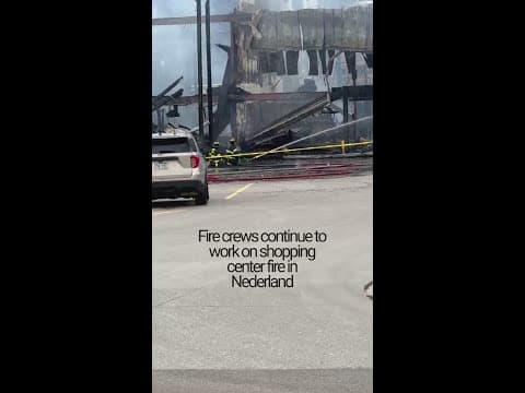 Fire at shopping center in Nederland