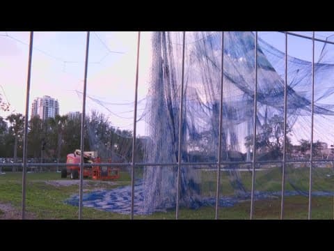 Work to remove St. Pete Pier's 'Bending Arc' sculpture begins