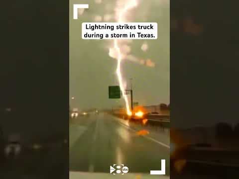 The vehicle’s occupants were unharmed but said the strike was loud with a flash of light⚡️