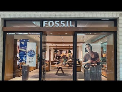 Fossil closing stores, laid off staff amid slump in sales