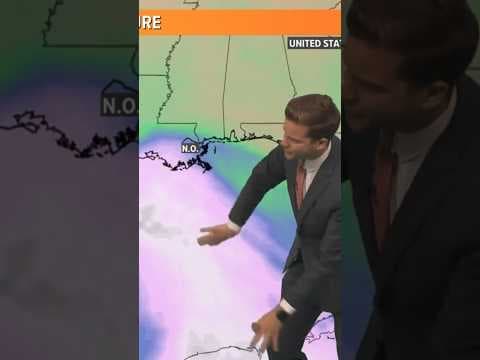 Tropics Update: Tropical moisture could move in to LA late in the weekend