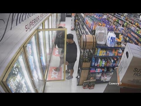 Two men steal cases of Bud Light beer at gunpoint at Fort Worth gas station