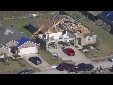 Roof of couple's 2-year-old home in Splendora destroyed by tornado