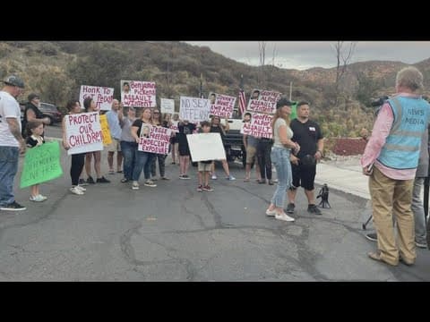 Lakeside neighbors furious over home housing sex offenders