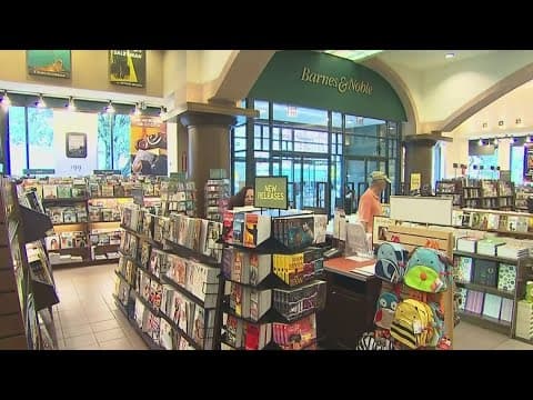 Barnes & Noble opening new stores