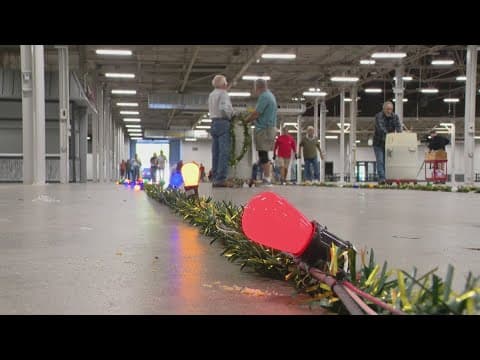 Retired workers with IBEW Local 481 test every light bulb for Circle of Lights