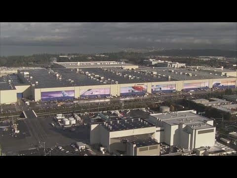 Boeing tells non-union workers to take time off without pay