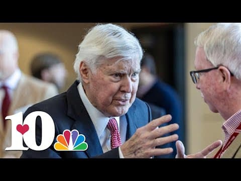 Former players remember UT Coach Bill Battle