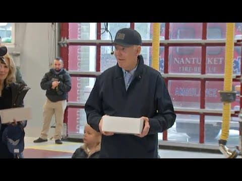 Joe, Jill Biden visit first responders in Nantucket on Thanksgiving (Nov. 28, 2024)