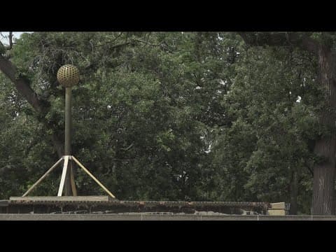 Volunteers rally to restore 'Dandelion Fountain' in Loring Park