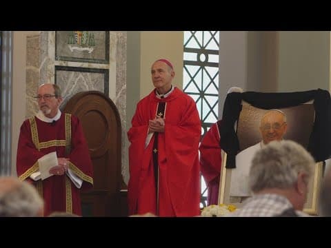 Knoxville cathedral hosts memorial service for Pope Francis