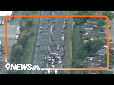 Crash closes southbound I-25 in Thornton