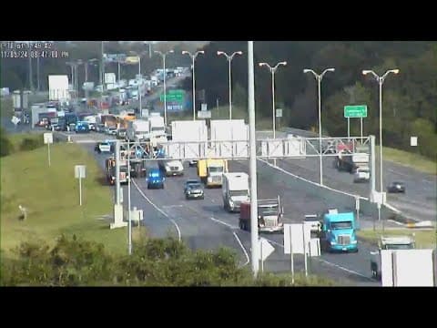 St. Bernard students involved in bus crash in Louisiana on I-10, some students taken to hospital