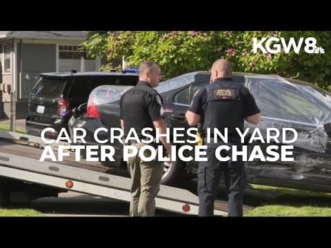 Police chase ends with car crashing into North Portland yard