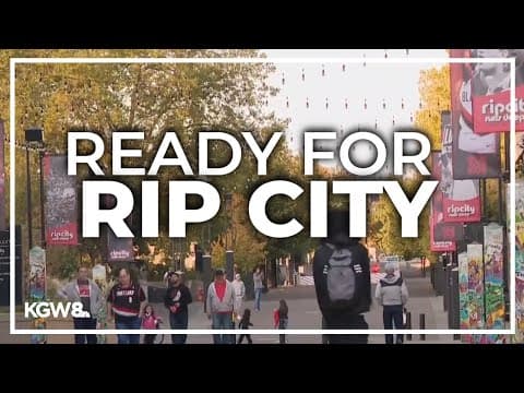 Portland Trail Blazers tip off season at home