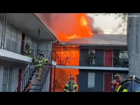 Large fire at Houston apartment complex