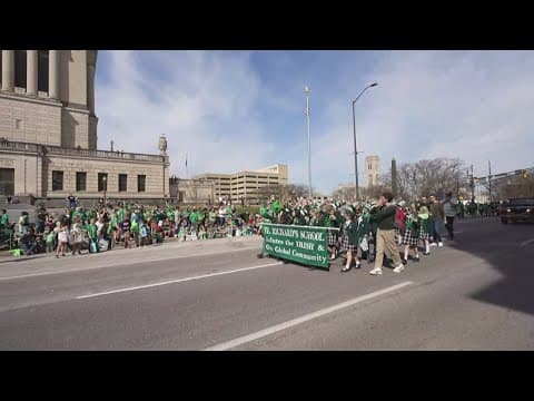 Downtown Indianapolis holds St. Patrick's Day Parade