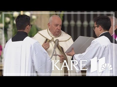 Pope Francis presides over Easter Mass
