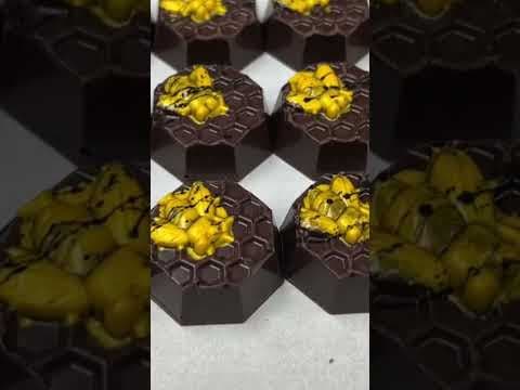 A La Jolla chocolatier had the opportunity to make chocolate for a #grammys party. #sandiego