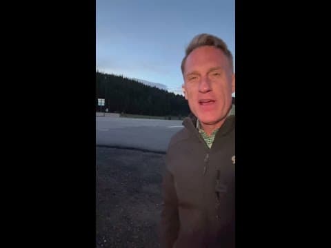 New Vail Pass closure signs