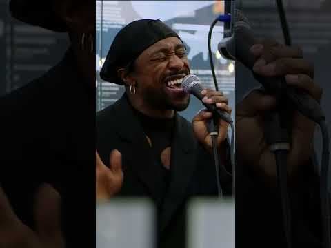 'The Voice' contestant Cameron Wright performs for Thanksgiving travelers