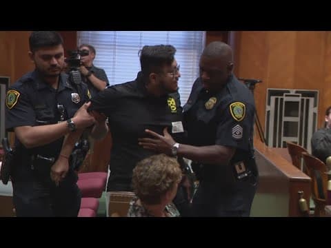 'Why do you lie?' | FIEL kicked out of City Council after confronting HPD chief for refusing to meet
