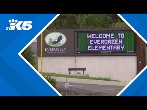 Families of girls allegedly molested by teacher sue Peninsula School District