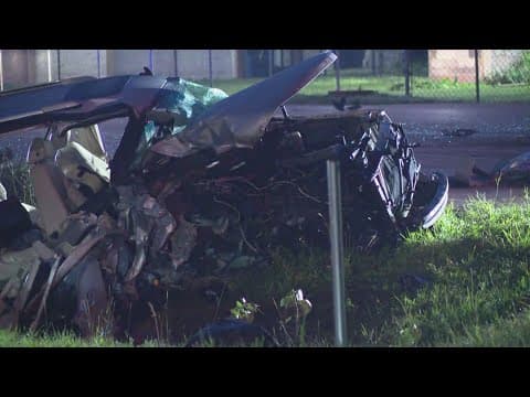 Deadly crash closes major intersection on Indy's southwest side