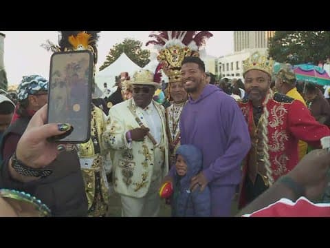 Jameis Winston celebrates Lundi Gras at the Spanish Plaza