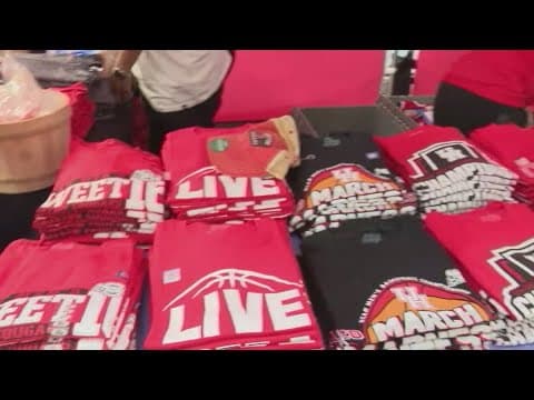 UH fans get ready for Sweet 16 matchup against Purdue