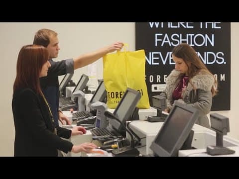 Forever 21 files for bankruptcy with huge in-store discount and online