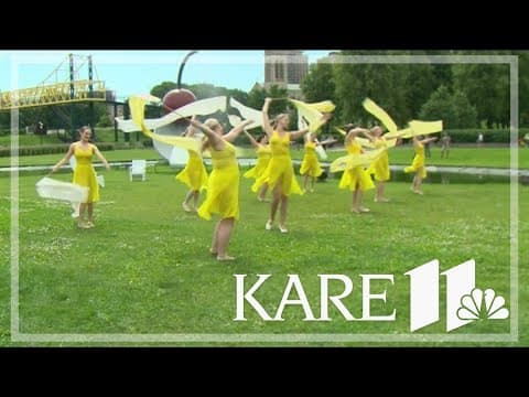 'Gymnastics for all' at Minneapolis Sculpture Garden