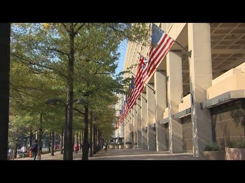 Confusion continues after Musk requires federal workers to justify their job