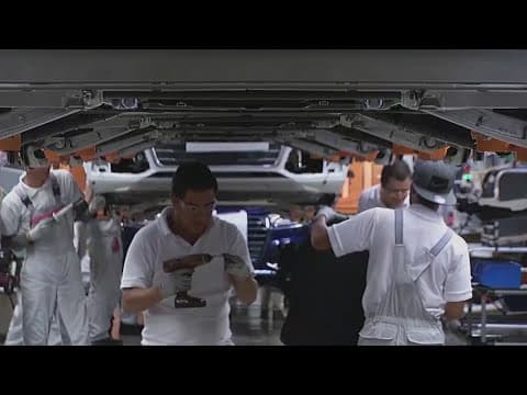 Trump orders new tariffs on Mexico, Canada and China, foreign officials respond