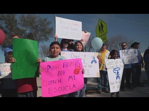 Another North Texas school board to consider school closures