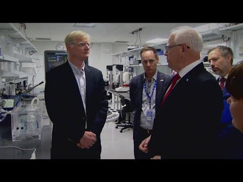 Gov. Walz tours Philips facility in Plymouth, ahead of major expansion project