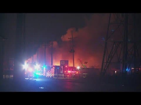Large fire in the Lower Ninth Ward