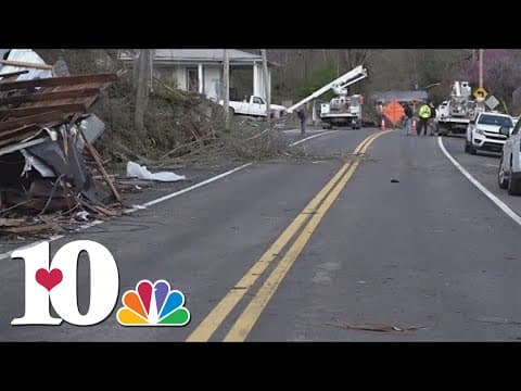 National Weather Service surveys the Sunbright tornado damage