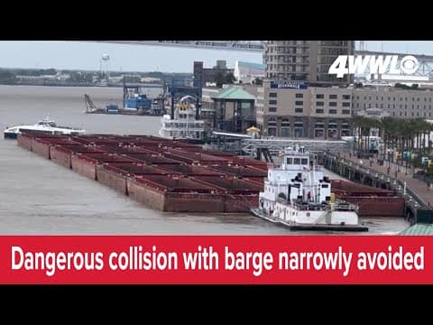 Video: Dangerous collision with barge narrowly avoided